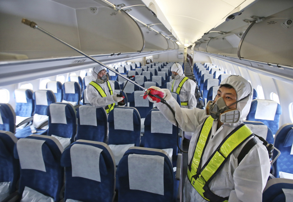 plane-cleaners.jpg